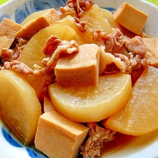大根と高野豆腐豚肉の煮物